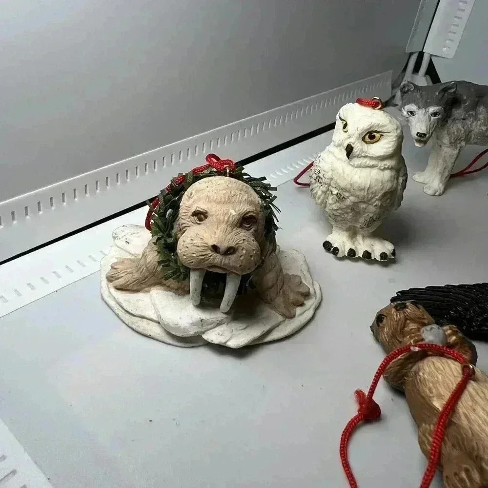 Animal Ornaments Lot Of 10 Frog, Wolf, Owl, Eagle, Otter, Seal, Walrus - Picture 9 of 13